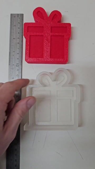 Video de Mementica | Moldes de Silicona, Corte Láser e Impresión 3D