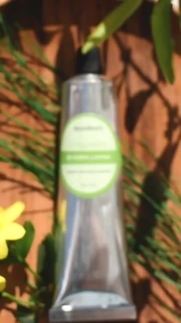 Video de Ungüento de Enebro y Árnica Ayurdeva's 100% Natural x 70 grs