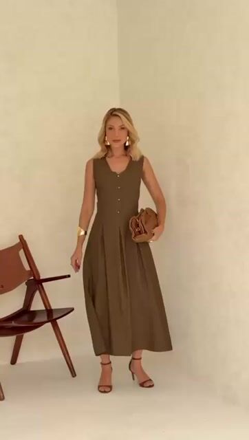Video de Vestido Midi Em Pregas - 205320