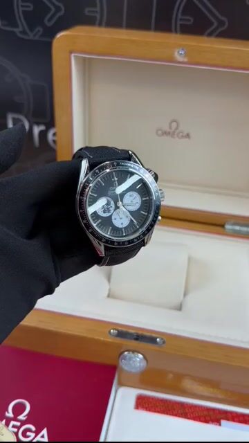 Video de Omega Speedmaster 45mm - AÇO/MOSTRADOR PRETO - NYLON - (SNOOPY)