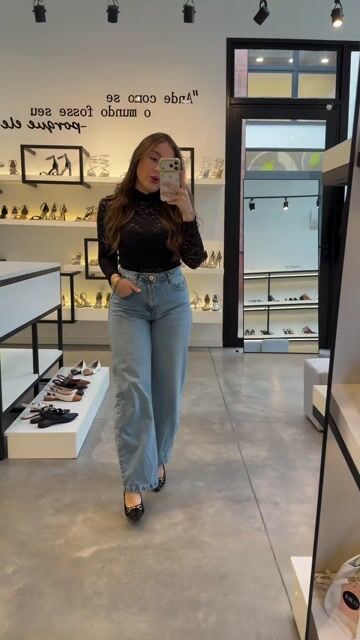 Vídeo de SCARPIN COM FIVELA FRONTAL SLINGBACK PAOLA