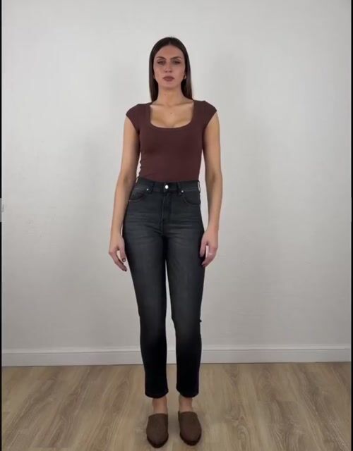 Video de Amélie • ropa y accesorios