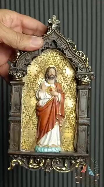 Video de Capela luminosa Sagrado Coração de Jesus 22,5 cm