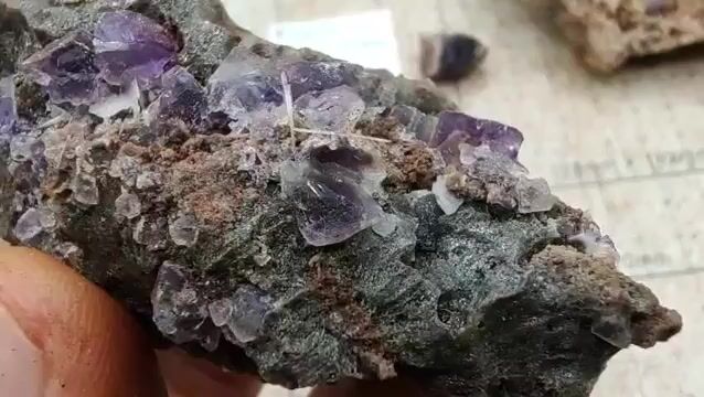 Video de 5 Piezas Fluorita con Calcita y Conicalcita | Espécimen 2lbs